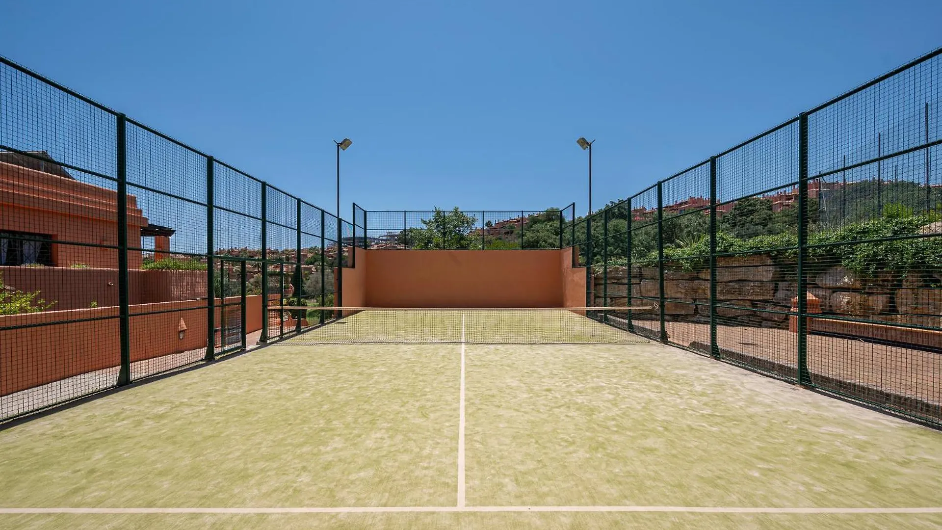 Marbella Oasis, Pool, Garden, Golf, Tennis, Padel, Gym, Sauna Ojén Spanien