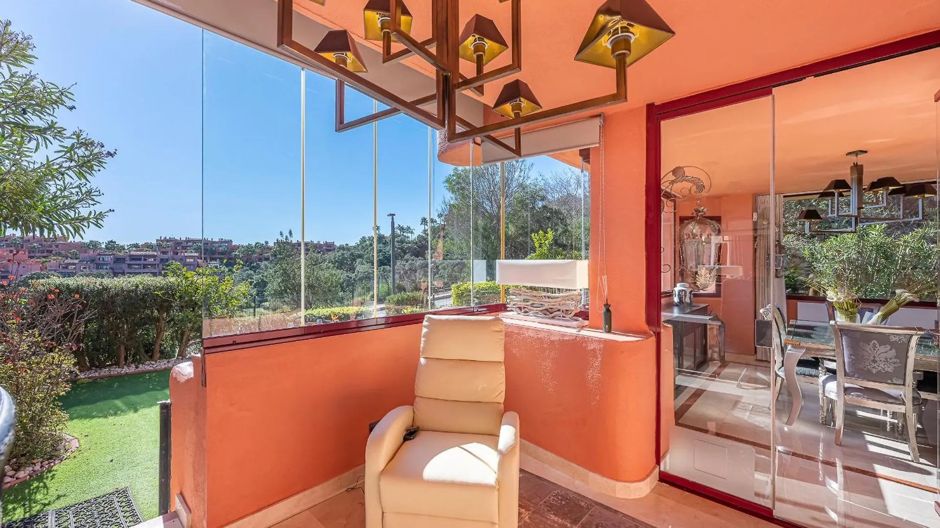 Marbella Oasis, Pool, Garden, Golf, Tennis, Padel, Gym, Sauna Ojén