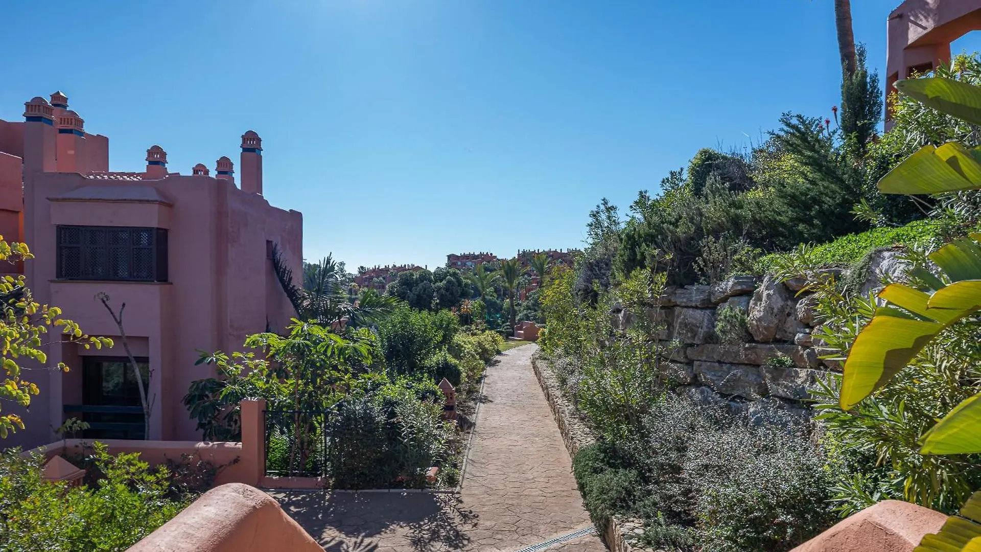 Marbella Oasis, Pool, Garden, Golf, Tennis, Padel, Gym, Sauna 欧赫恩 公寓
