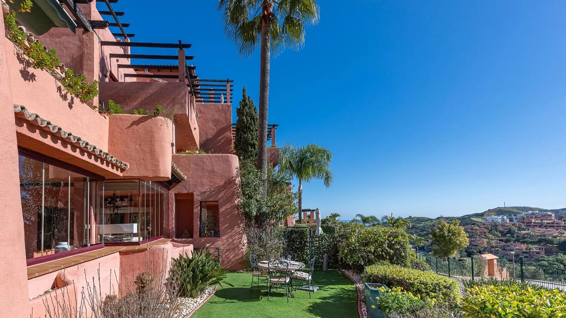 Marbella Oasis, Pool, Garden, Golf, Tennis, Padel, Gym, Sauna 欧赫恩
